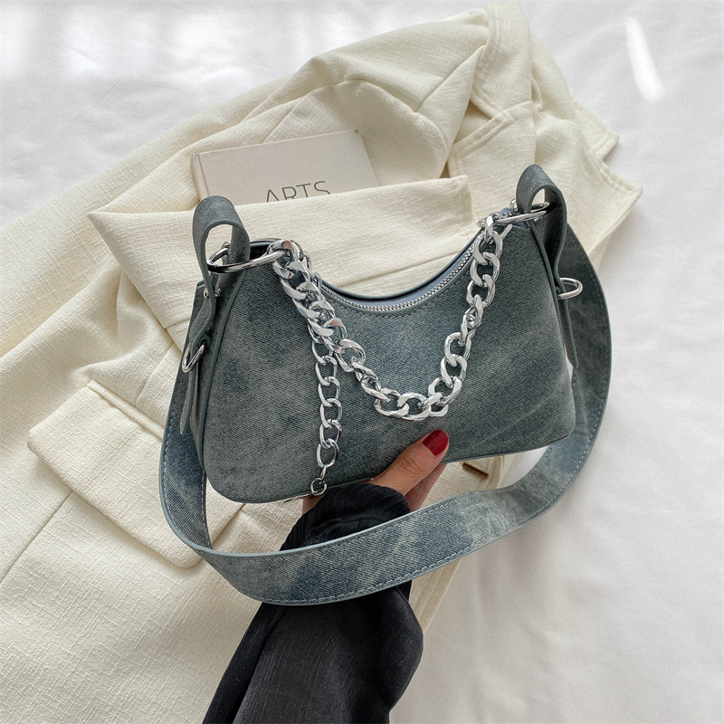 Women'S Kipling Bags - Dżinsowa mała torebka do ręki dla